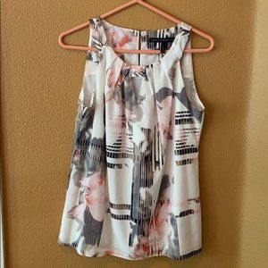 Women’s tank/blouse